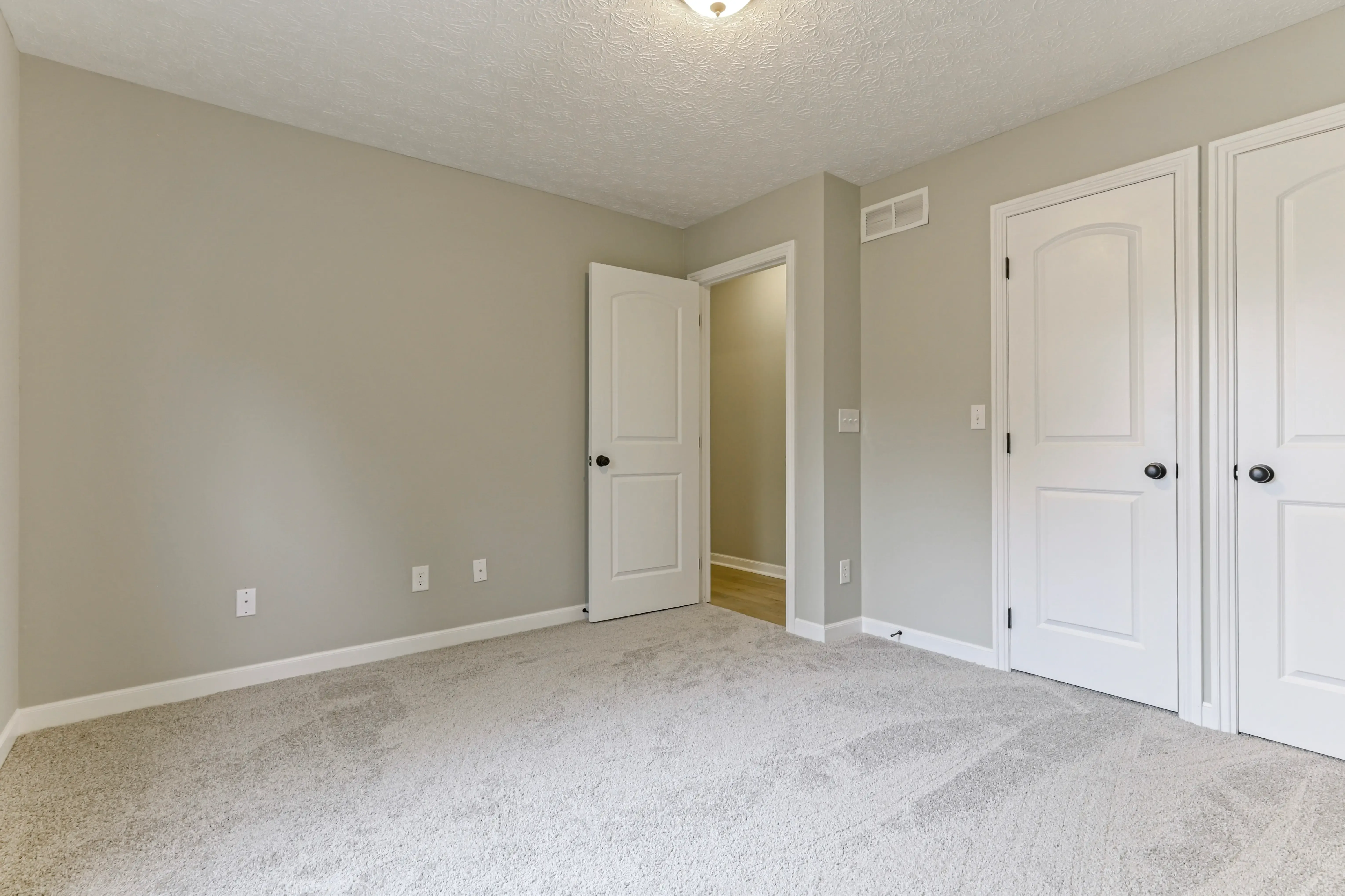 Whole Home Interior Painting - Image 5