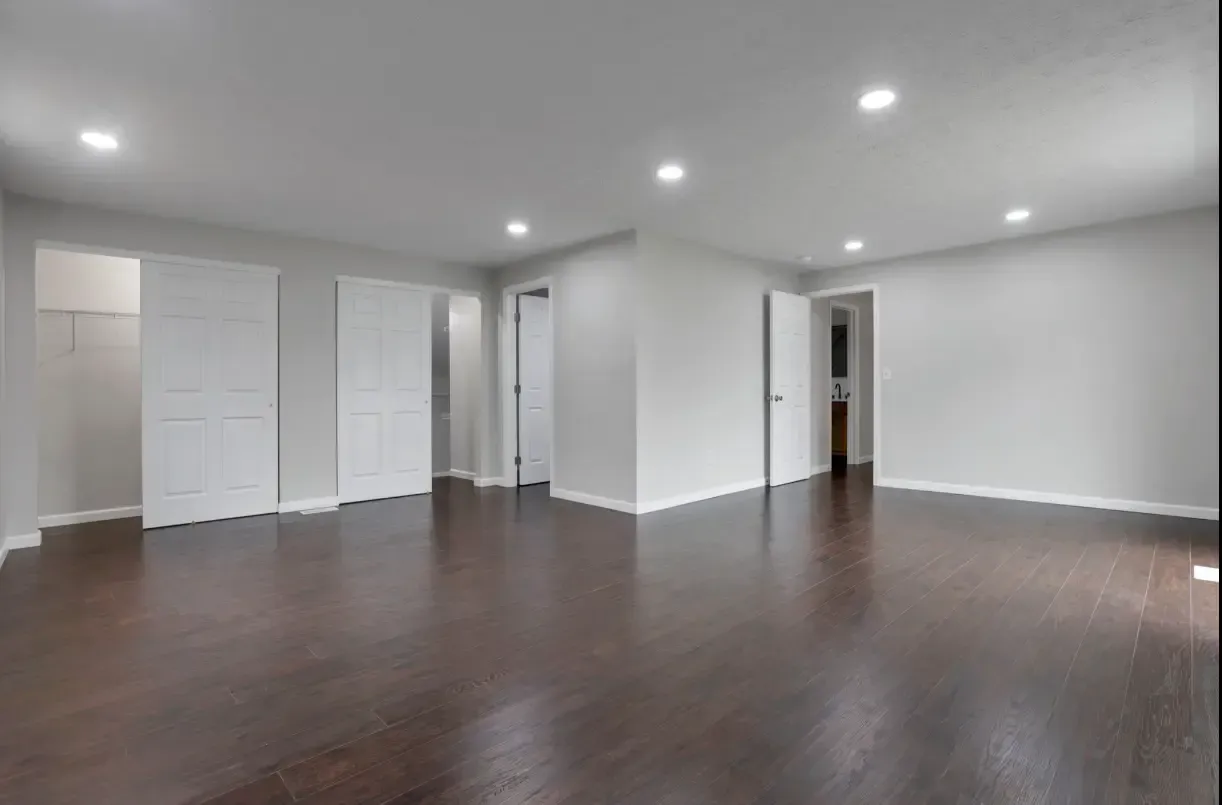 Hardwood Flooring Installation - Image 11