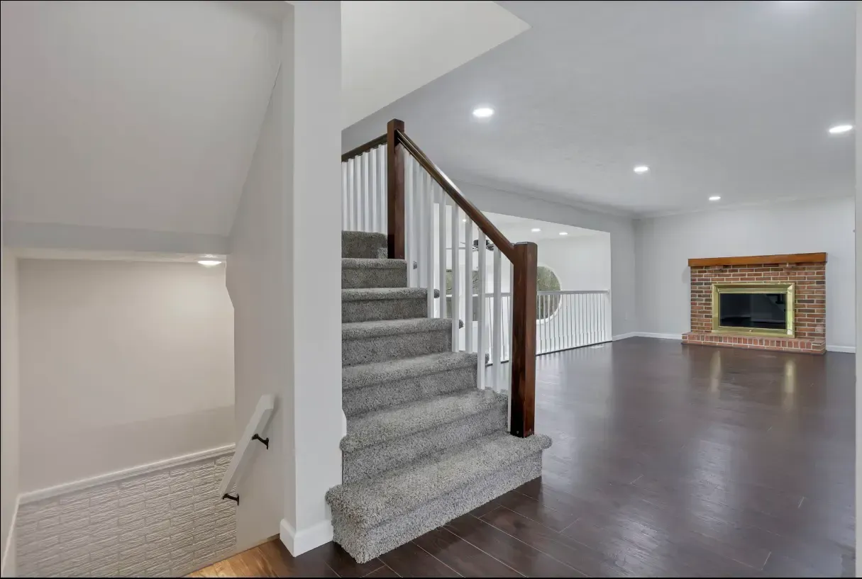 Hardwood Flooring Installation - Image 3