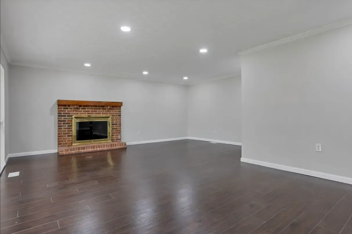 Hardwood Flooring Installation - Image 10